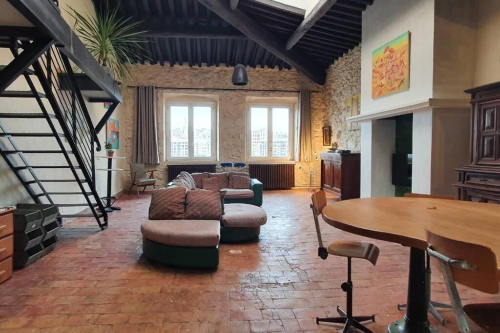 Grand Loft En Plein Coeur Du Vieux-Port Appartement Marseilles Buitenkant foto